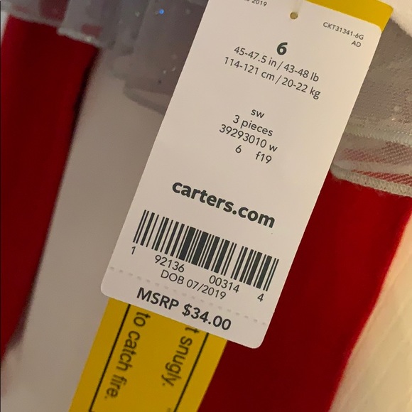 Carter’s Christmas Pajamas & Skirt 😴💤❤️💚 - Picture 4 of 4